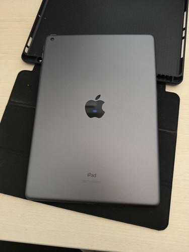 Apple ipad tablet - apple,